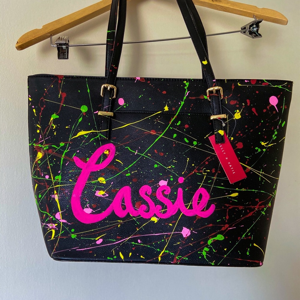 MAKING CUSTOM CARRIE DIARIES HANDBAGS - Picture 7 of 8